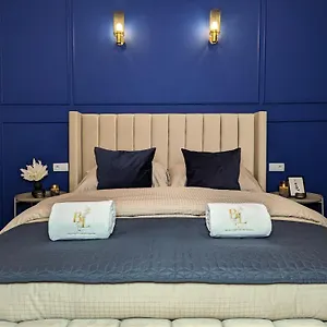 Bella Luna Luxury - Chic In Historic Square Warsaw